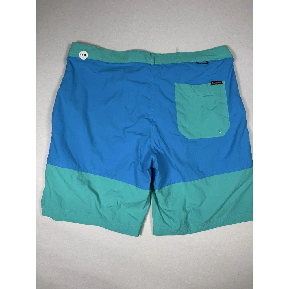 Columbia Shorts Mens 36 Blue Nylon Belted Zip Pocket Bermuda Outdoor Casual